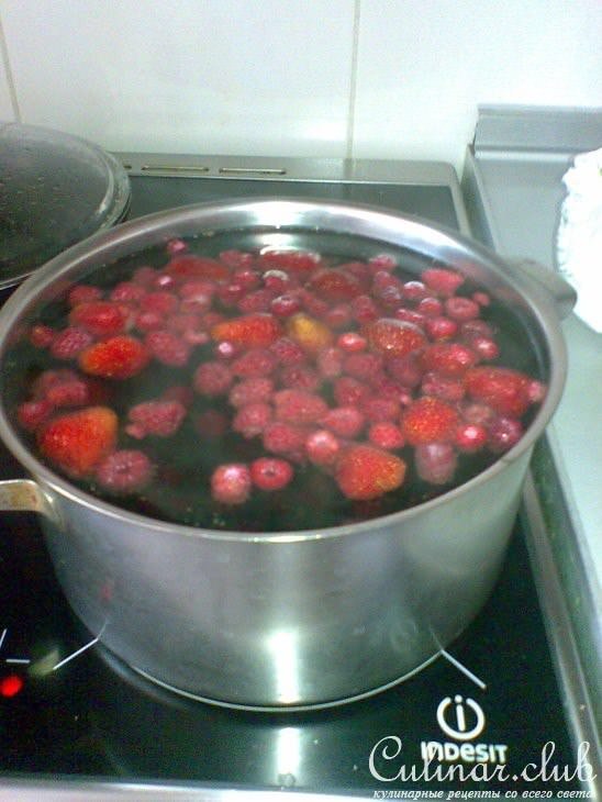 Ягодный киселёк
