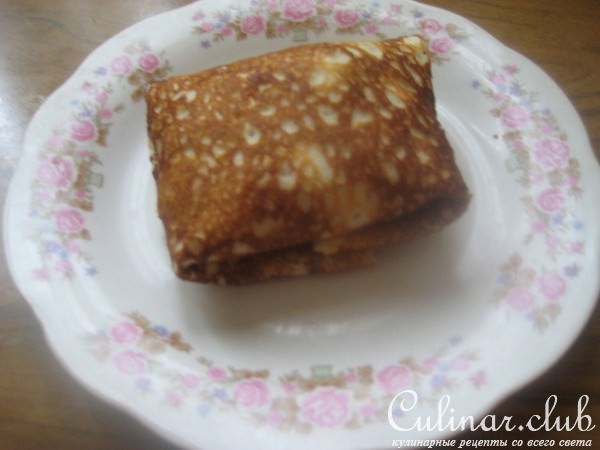 Блины с шафраном, мёдом и помело.