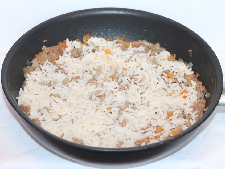 Оладьи с луково-мясной начинкой по тайски