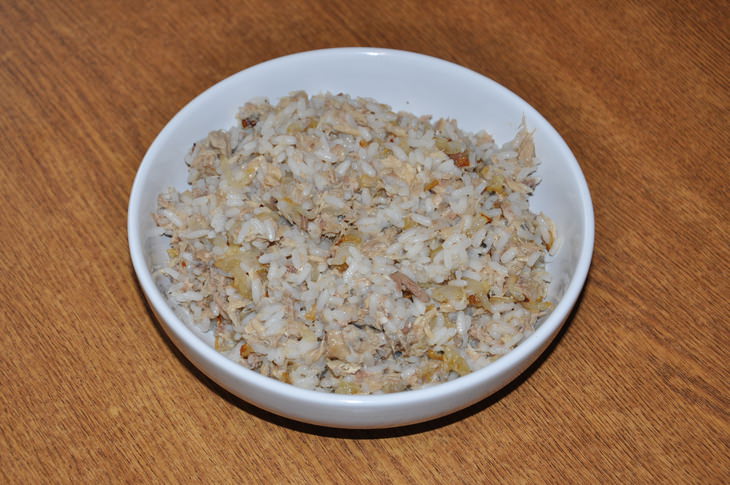 Пирожки "рыбки" с рисом и рыбой