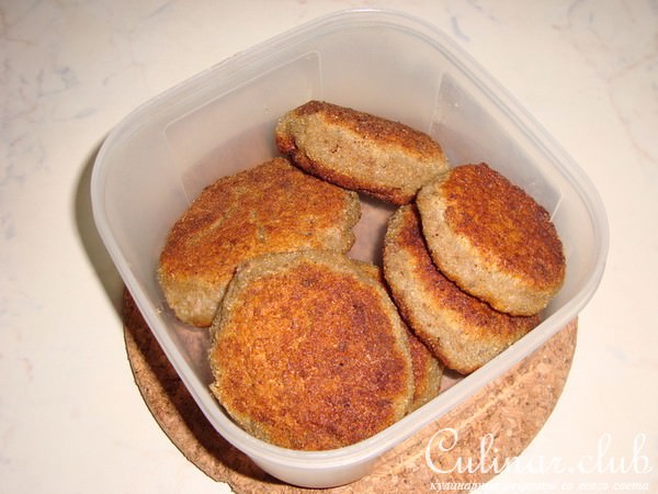 ОЛАДЬИ ИЗ КУРИНОЙ ПЕЧЁНКИ С ТВОРОГОМ
