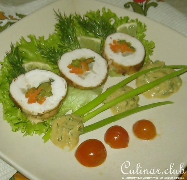 Куриный рулет с овощами