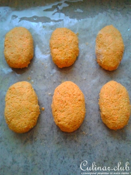 Крокеты запеченные из кабачков и батата под муссом из сыра Тофу