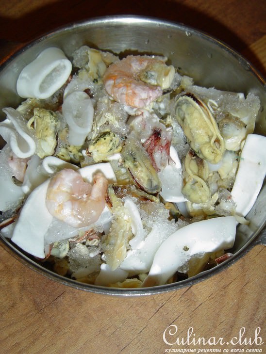 "Морской коктейль" с рисовой вермишелью