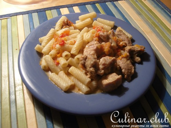 Свинина с овощами в пиве.