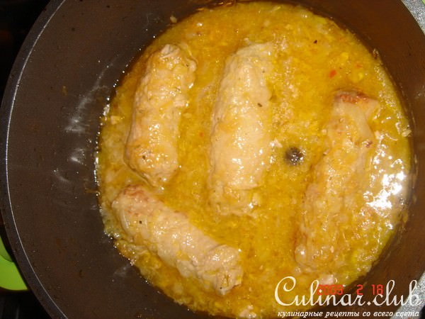 Украинские крученики с огурцом и салом