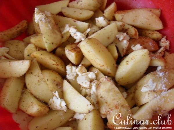 Запеченная свинина с ароматным картофелем
