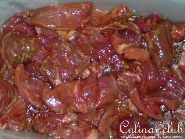 Брошет из маринованой говядины