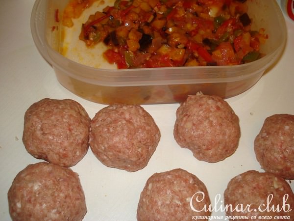 Корзиночки из фарша с овощами