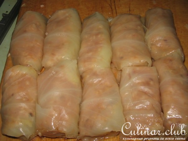 Голубцы с курицей и беконом.