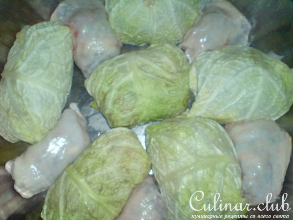 Голубцы из куриного мяса в савойской капусте