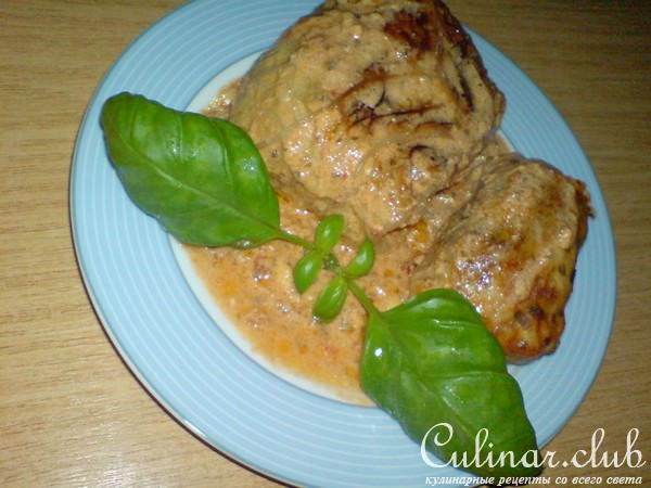 Голубцы из куриного мяса в савойской капусте