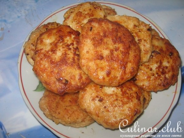 Ленивые голубцы из курицы жаренные.