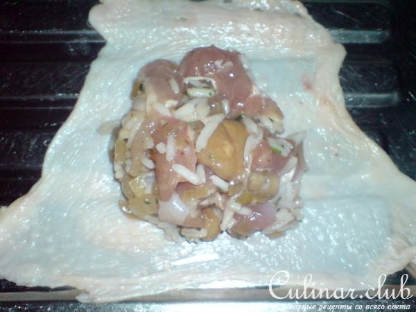 Голубцы из куриного мяса в савойской капусте
