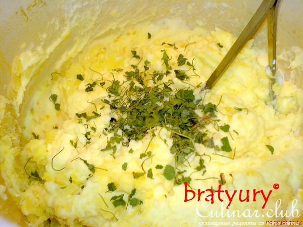 Запеканка картофельная с колбасками домашними. Убаюкивающий позитивный рецепт