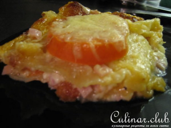 Лазанья с помидорами, сыром и ветчиной