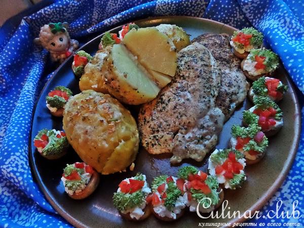 Курочка с запечённой картошкой