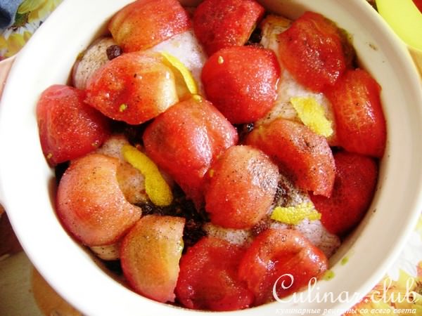 Тажин с курицей и мятным кус кусом....Нуууу- я так думаю, что тажин....