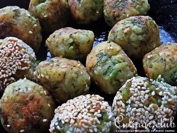 Курица с овощными шариками