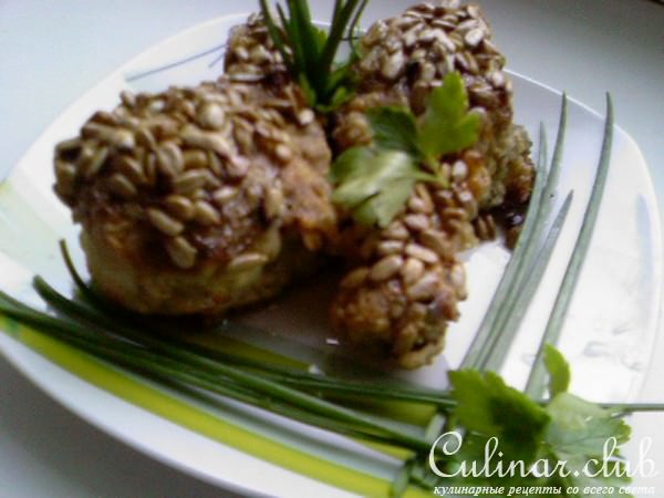 Куриные ножки, запечённые с семечками.