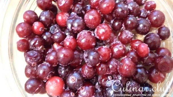 Рождественская утка с яблоками, клюквой и черносливом!