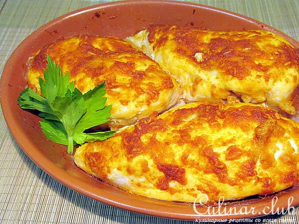 Нежная грудка цыпленка запеченная с томатно- чесночной корочкой!