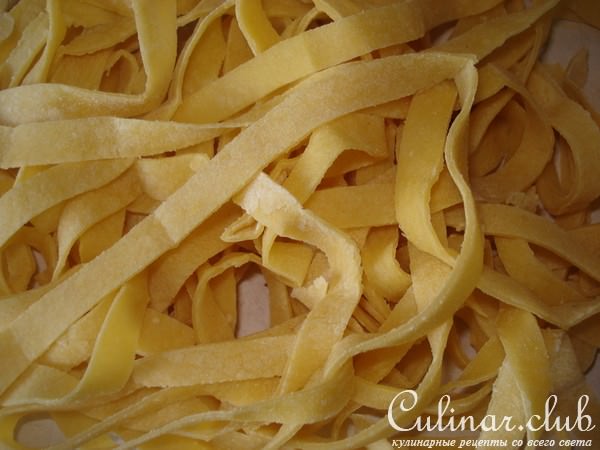 Курица фаршированная домашними тельяттели