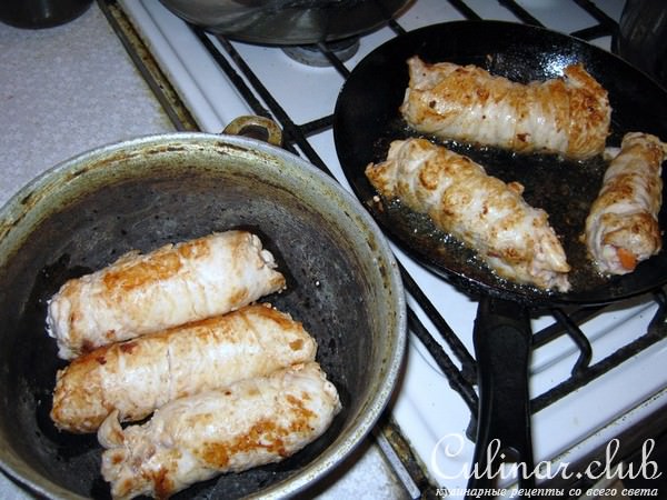 Рулеты из куриной грудки с овощами