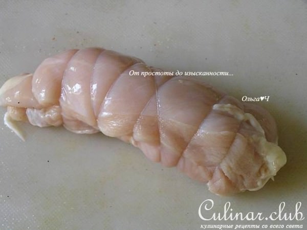 Рулет из курицы со сладким перцем