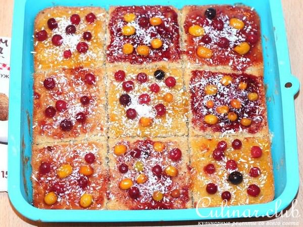Кардамонные разноцветные квадратики с кокосом