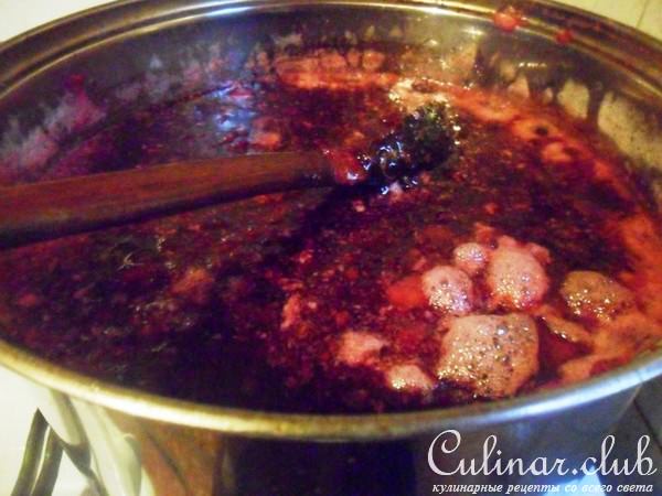 Брусничное варенье с яблоками