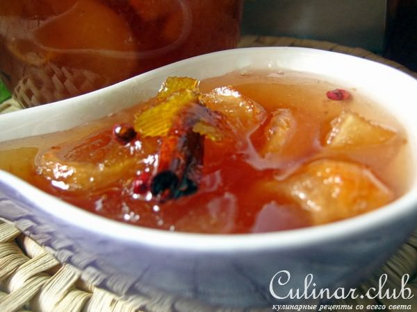 Варенье из инжирного персика с лимоном и розовым перцем