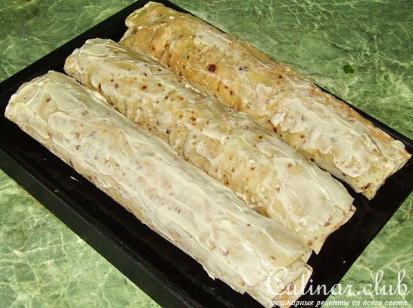 "Фаршированный" лаваш запечённый в духовке