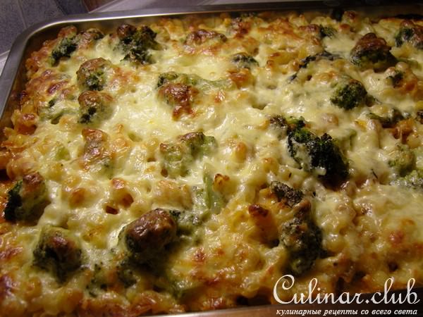 Лазанья из макарон с брокколи и мясом