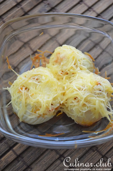 Луковые чашечки с пшеничной крупой