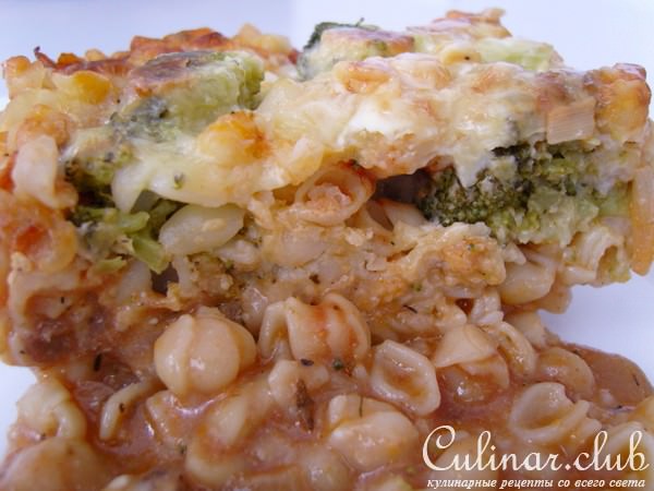 Лазанья из макарон с брокколи и мясом