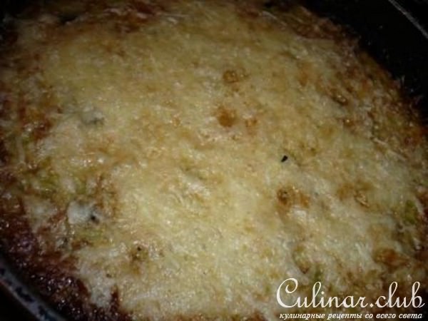 Овощной тортик из цветной капусты с мясом и грибами