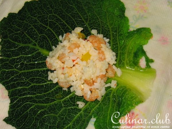 Голубцы из савойской капусты с креветками. Горячая закуска