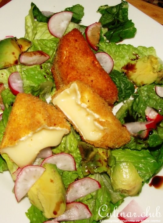 сыр " LE CAMEMBERT" жареный