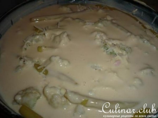 Куриная грудка с овощамии сыром в тесте