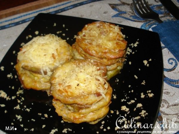 Баклажаны в кляре с сыром