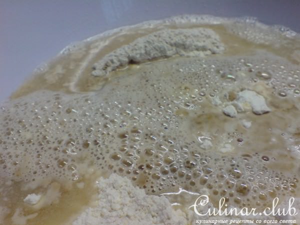 Хлеб домашний с сыром и розмарином