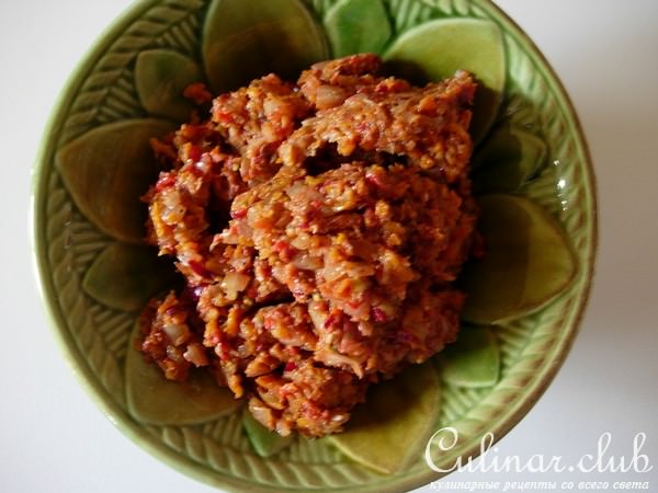 Печеночный торт для любимого (с вишней и фисташками)