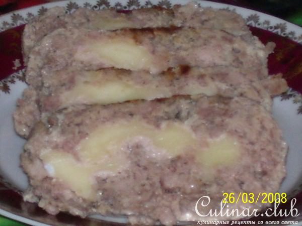 Рулет из индейки с сыром.