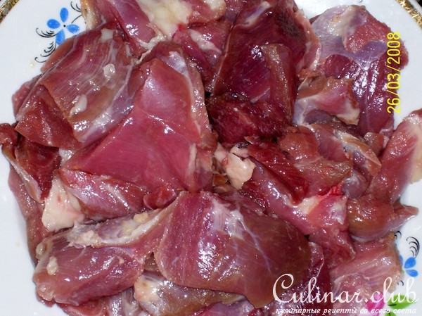 Рулет из индейки с сыром.