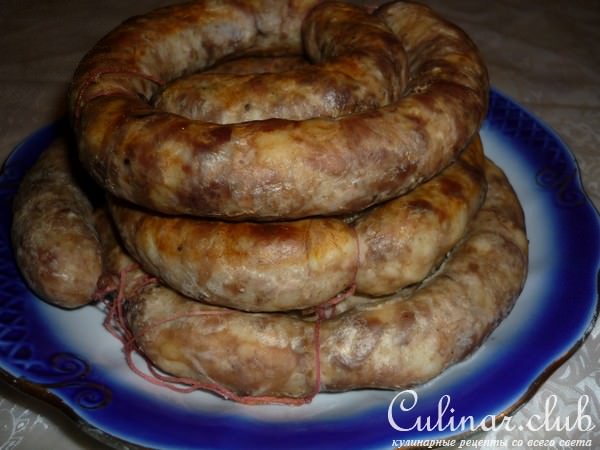 Гусиные шейки фаршированные.Колбаса домашняя.