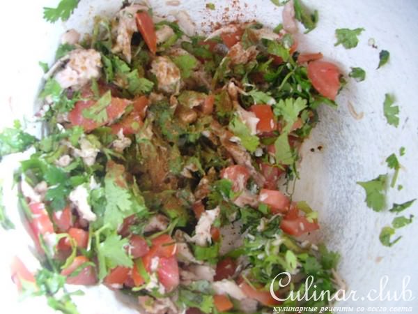 Роллы с пряной курицей