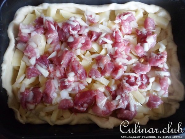 Пирог с картофелем и мясом (мамин рецепт)