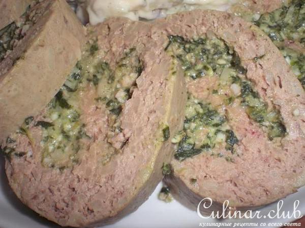 Рулет с куринными потрошками.
