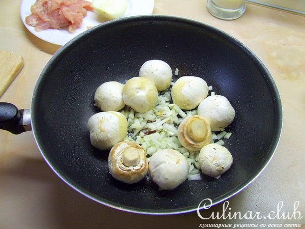 Курочка + грибочки=рецепт для дуэли! Со словами благодарности хорошему человеку :)